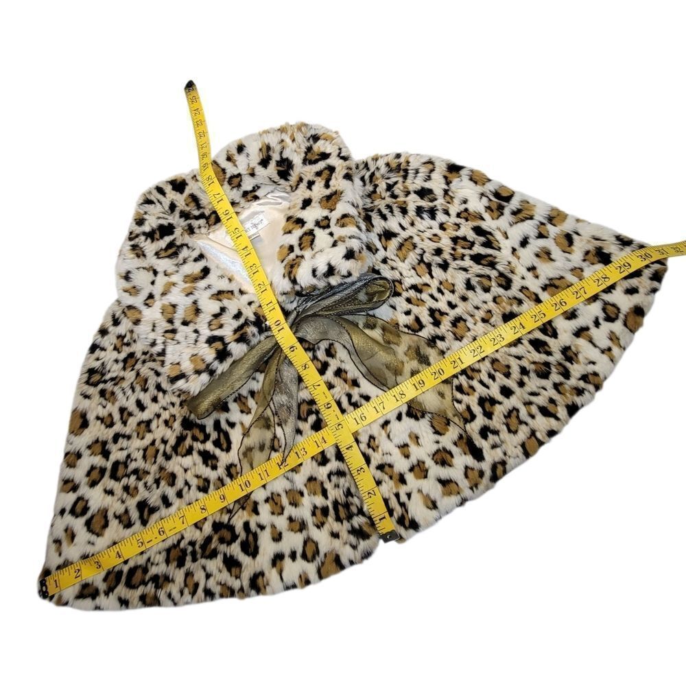 Newport News Y2K or 90s Leopard Print Faux Fur Cape with Bow - Picture 12 of 12